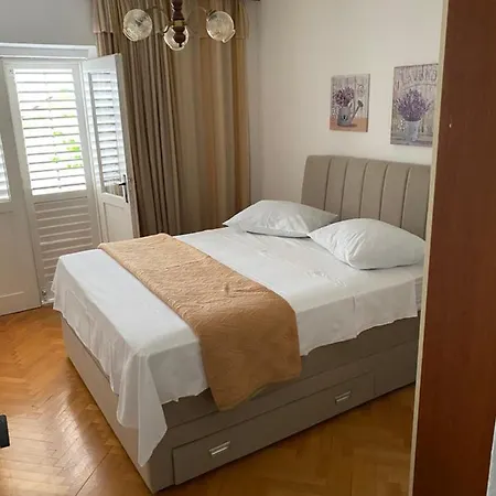 Apartment Ivo Prgomet *