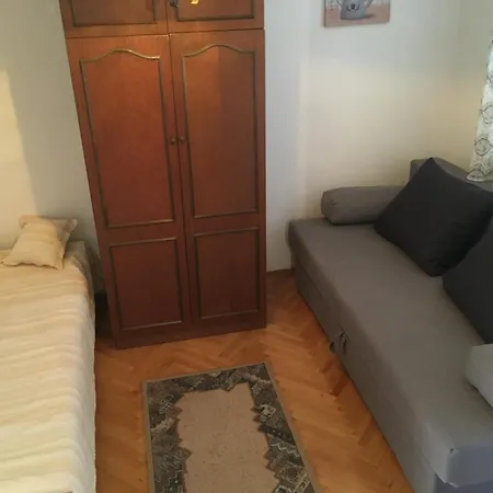 Ivo Prgomet Lägenhet Makarska